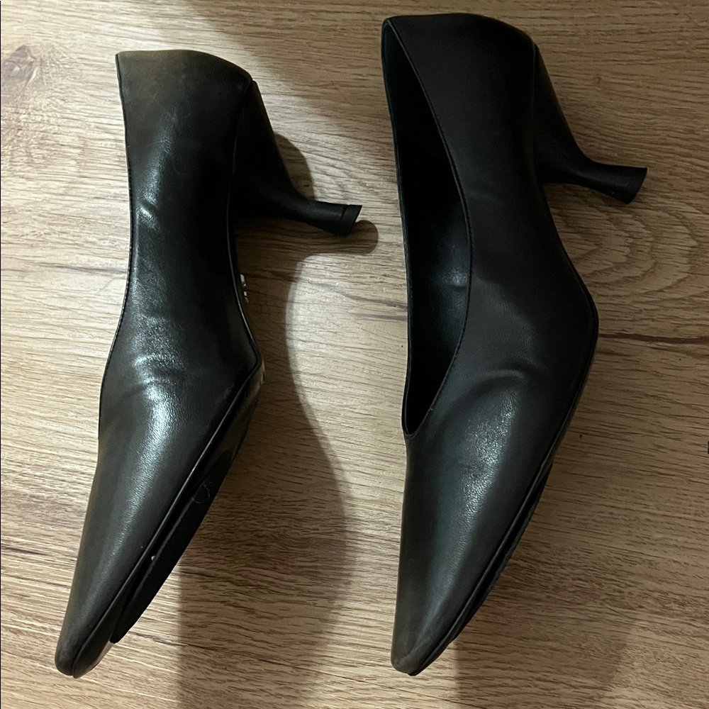 Prada Black Leather Heels - Picture 2 of 5